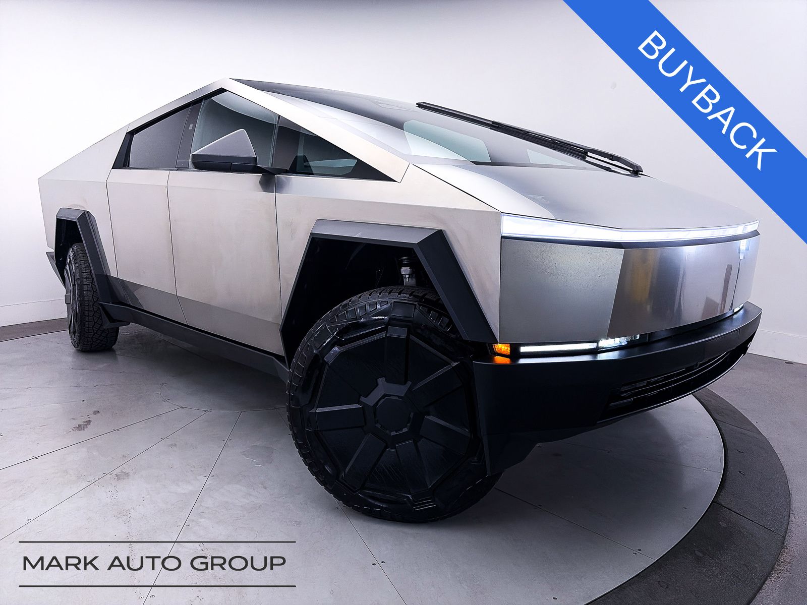 2024 Tesla Cybertruck Base