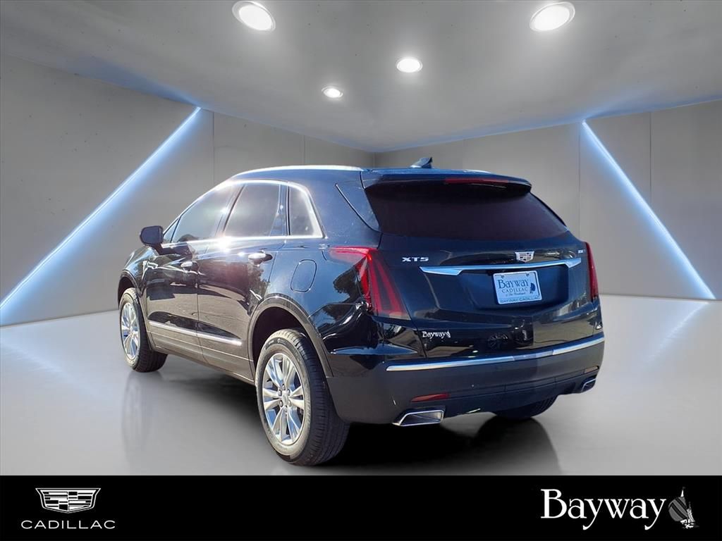 2026 Cadillac XT5 Luxury - 5