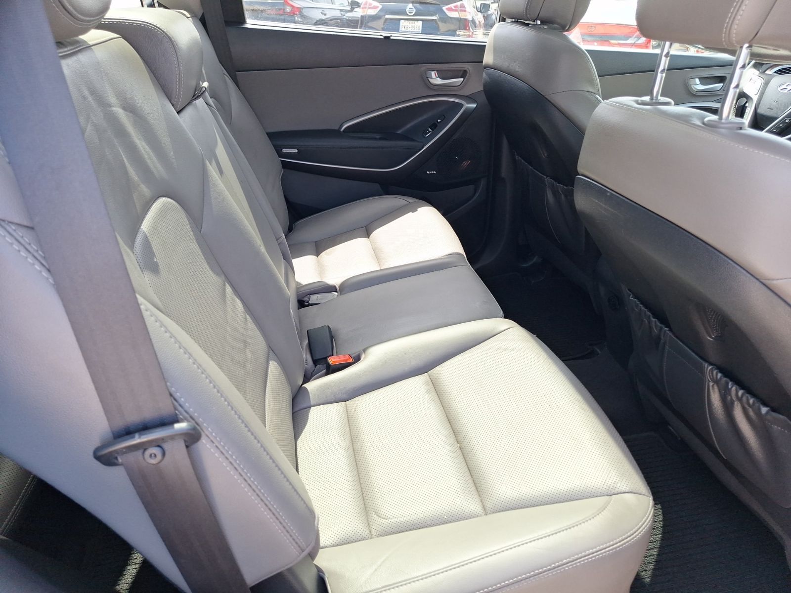 car-gallery-32