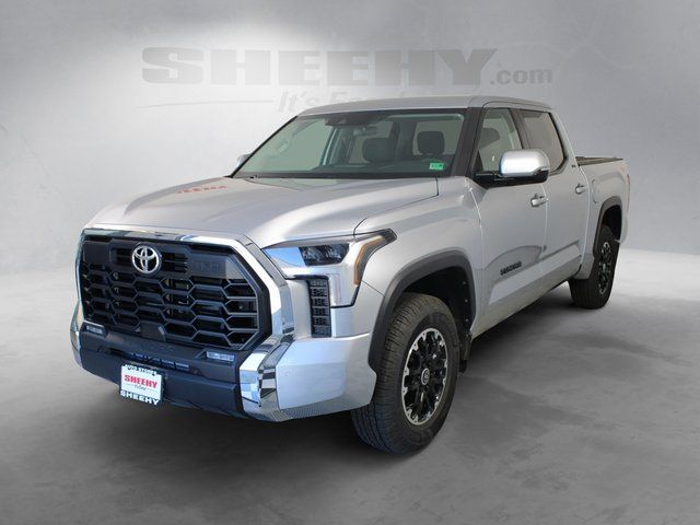 Used 2024 Silver Toyota SR5 image 12