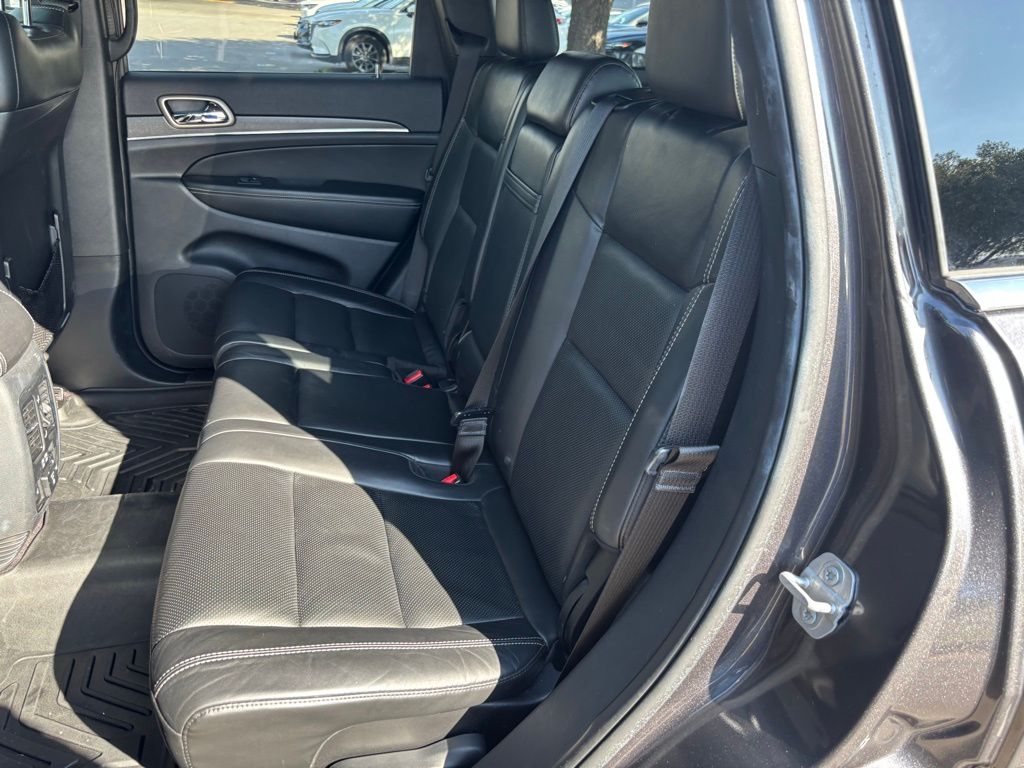 Used Car 2017 Jeep Grand Cherokee  Limited For Sale Under $10,000 In Austin, Texas