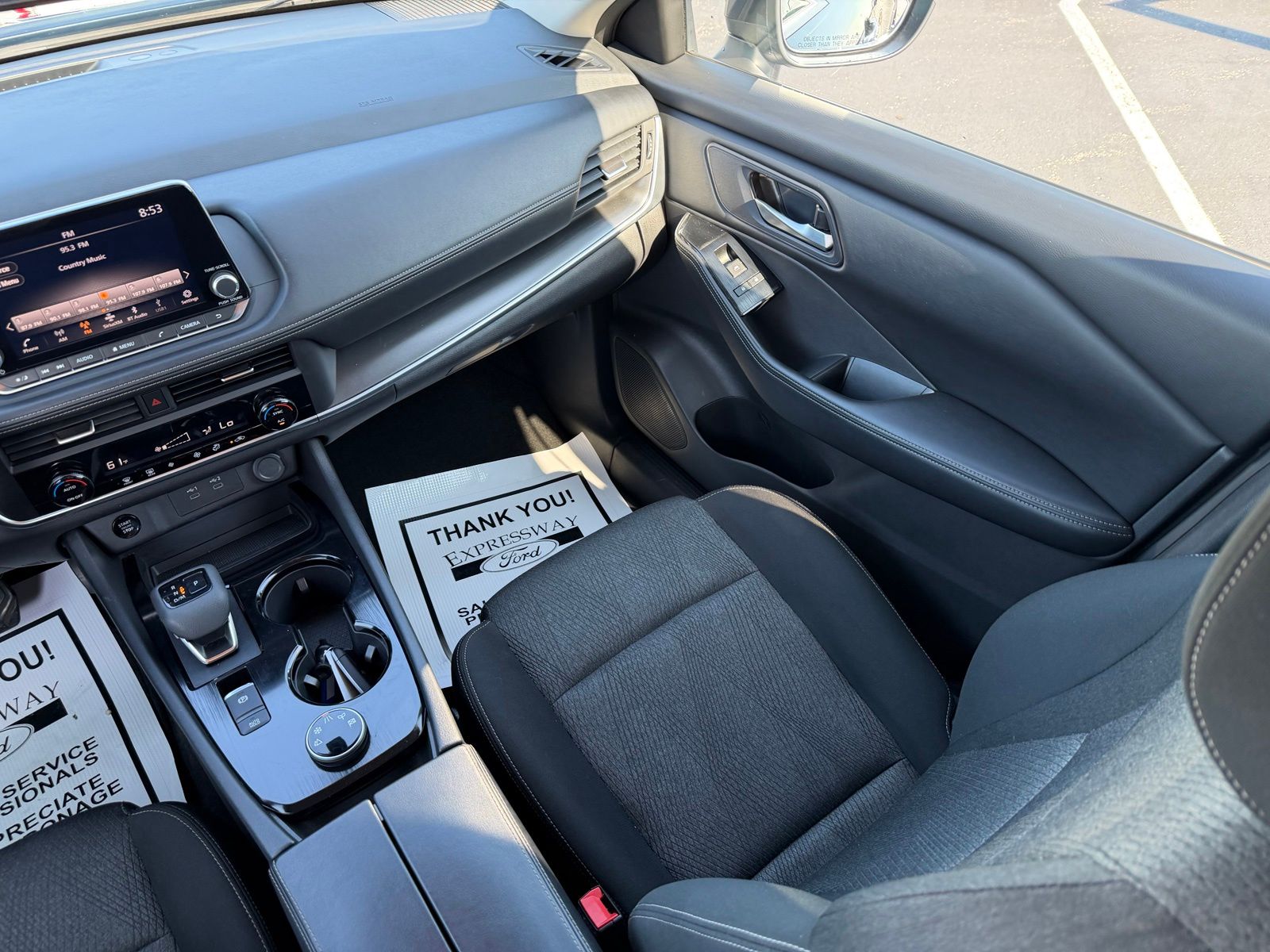 2025 Nissan Rogue image 17