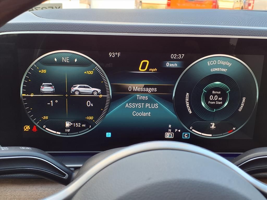 2020 Mercedes-Benz GLE GLE 350 Gold at Mac Haik CDJR North Houston