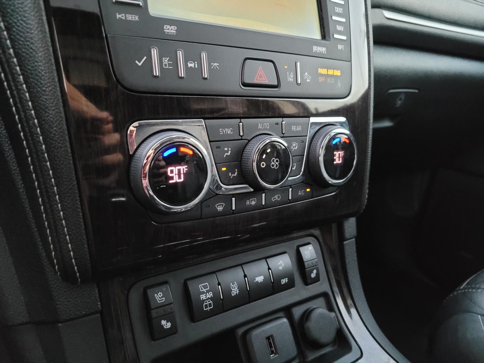 used 2015 Chevrolet Traverse car, priced at $8,700