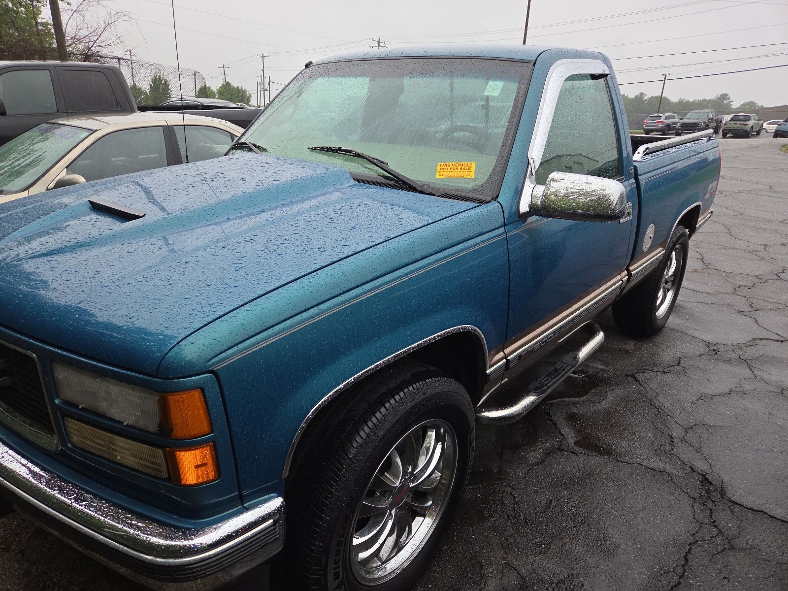 Light Autumnwood 1997 GMC Sierra 1500 Pickup Truck 5-Speed Manual