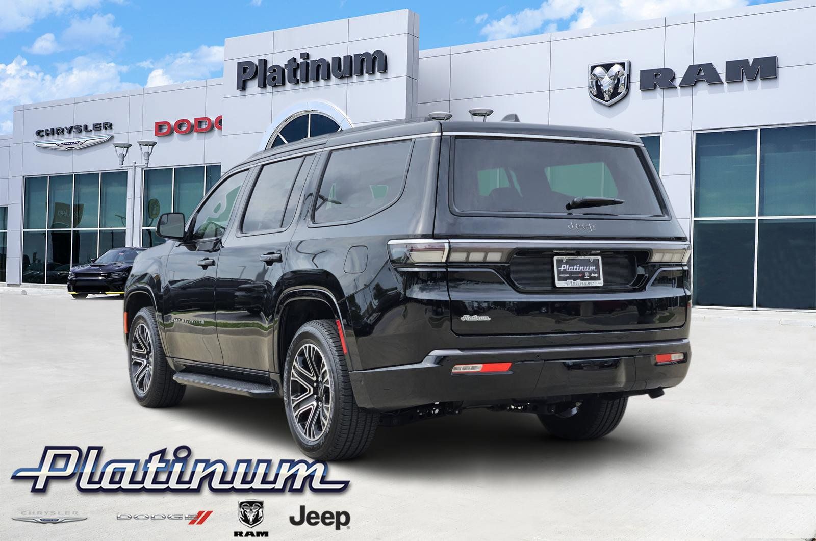 View vehicle photo 4