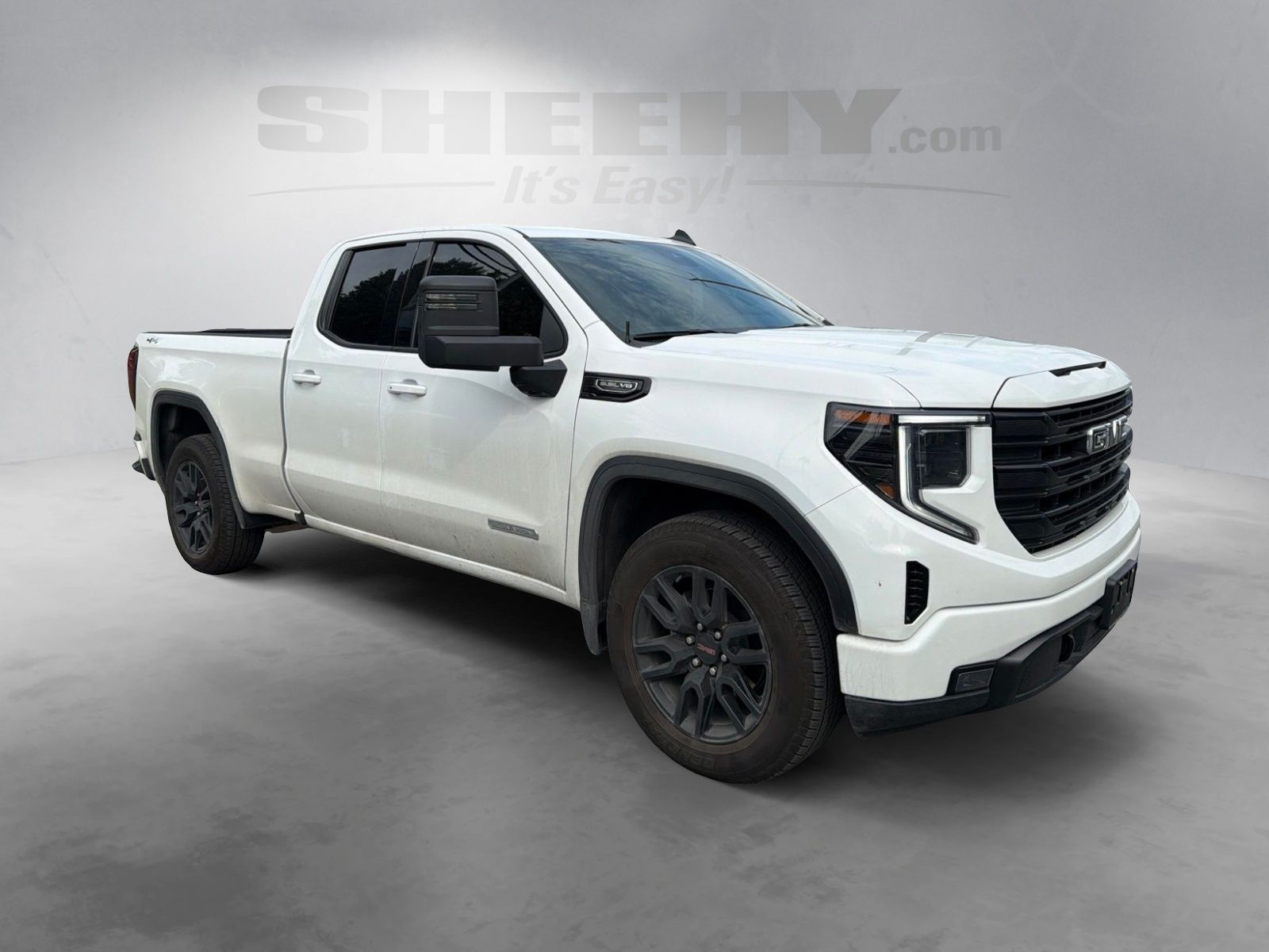 Used 2025 Summit White GMC Elevation image 2