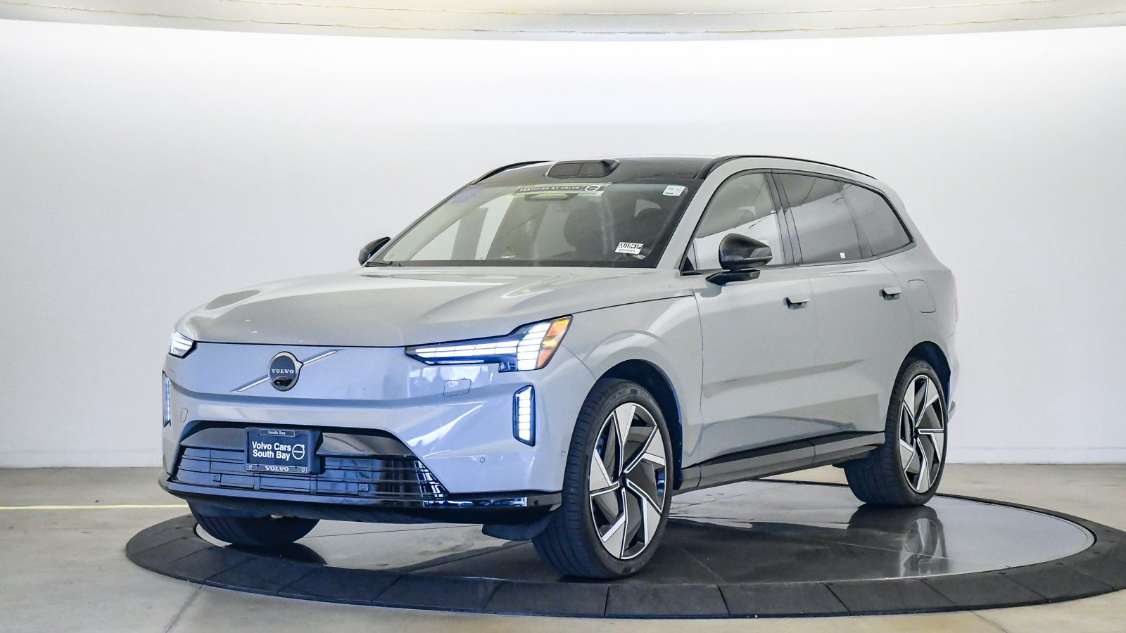 2025 Volvo EX90 Twin Performance Ultra 7-Passenger eAWD SUV / Crossover All-Wheel Drive 1-Speed Automatic