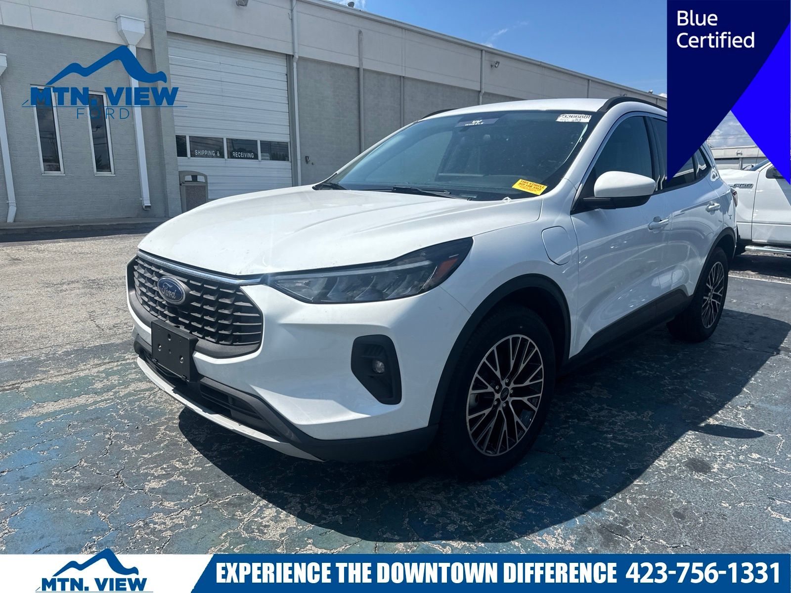 Oxford White 2023 Ford Escape Hybrid Plug-in SUV / Crossover Front-Wheel Drive Continuously Variable Transmission