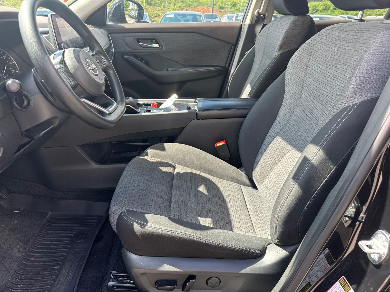 Used 2023 Black Nissan SV image 9