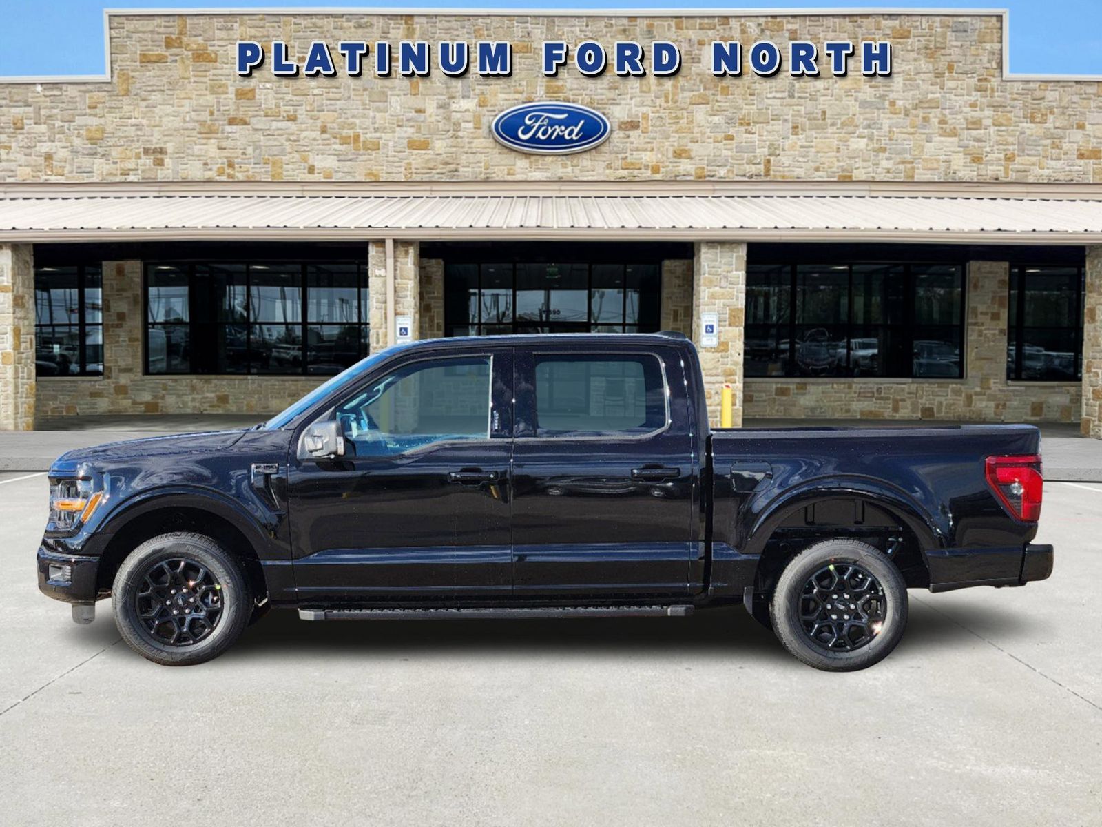 2024 Ford F-150 XLT 3