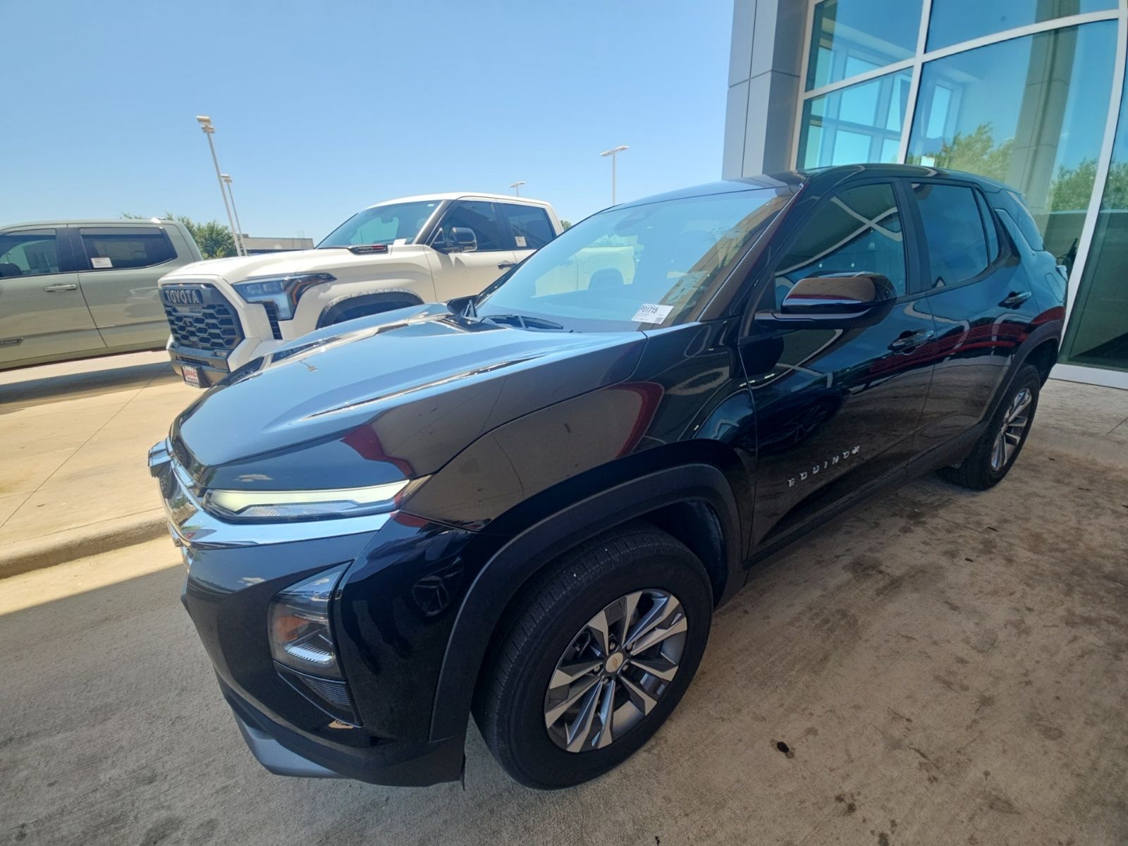 Mosaic Black Metallic 2025 Chevrolet Equinox SUV / Crossover Front-Wheel Drive Continuously Variable Transmission