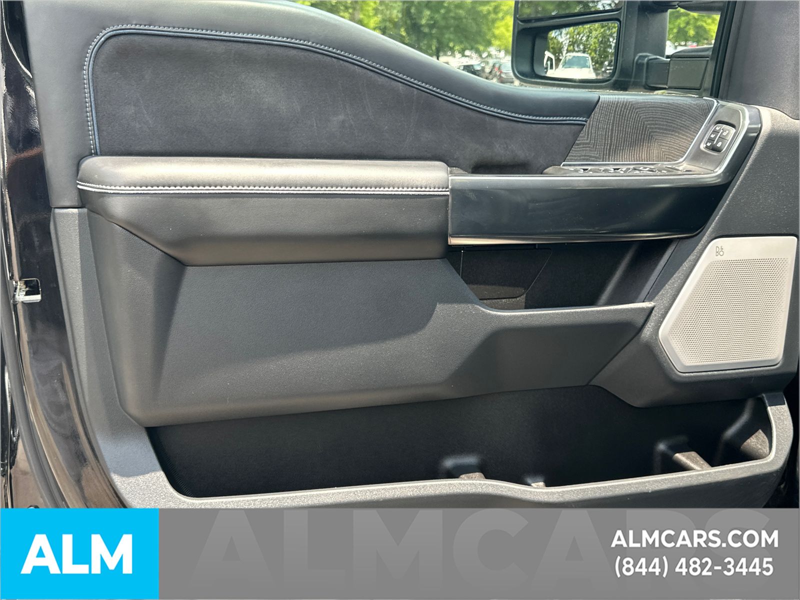 Used 2025 Black Ford Platinum image 12