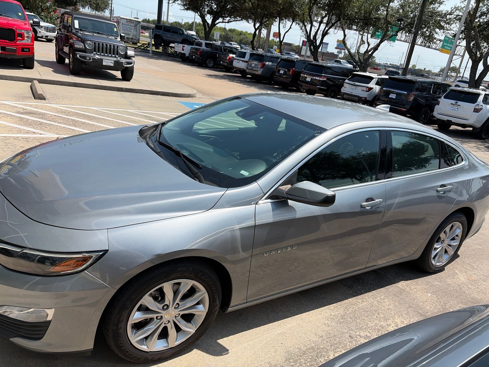 Sterling Gray Metallic 2024 Chevrolet Malibu Sedan Front-Wheel Drive Continuously Variable Transmission