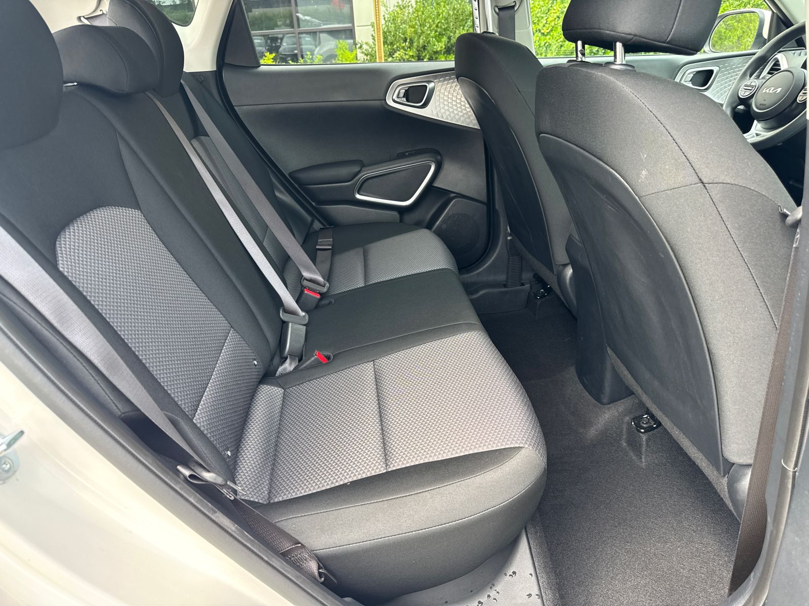 Used 2025 White Kia LX image 15