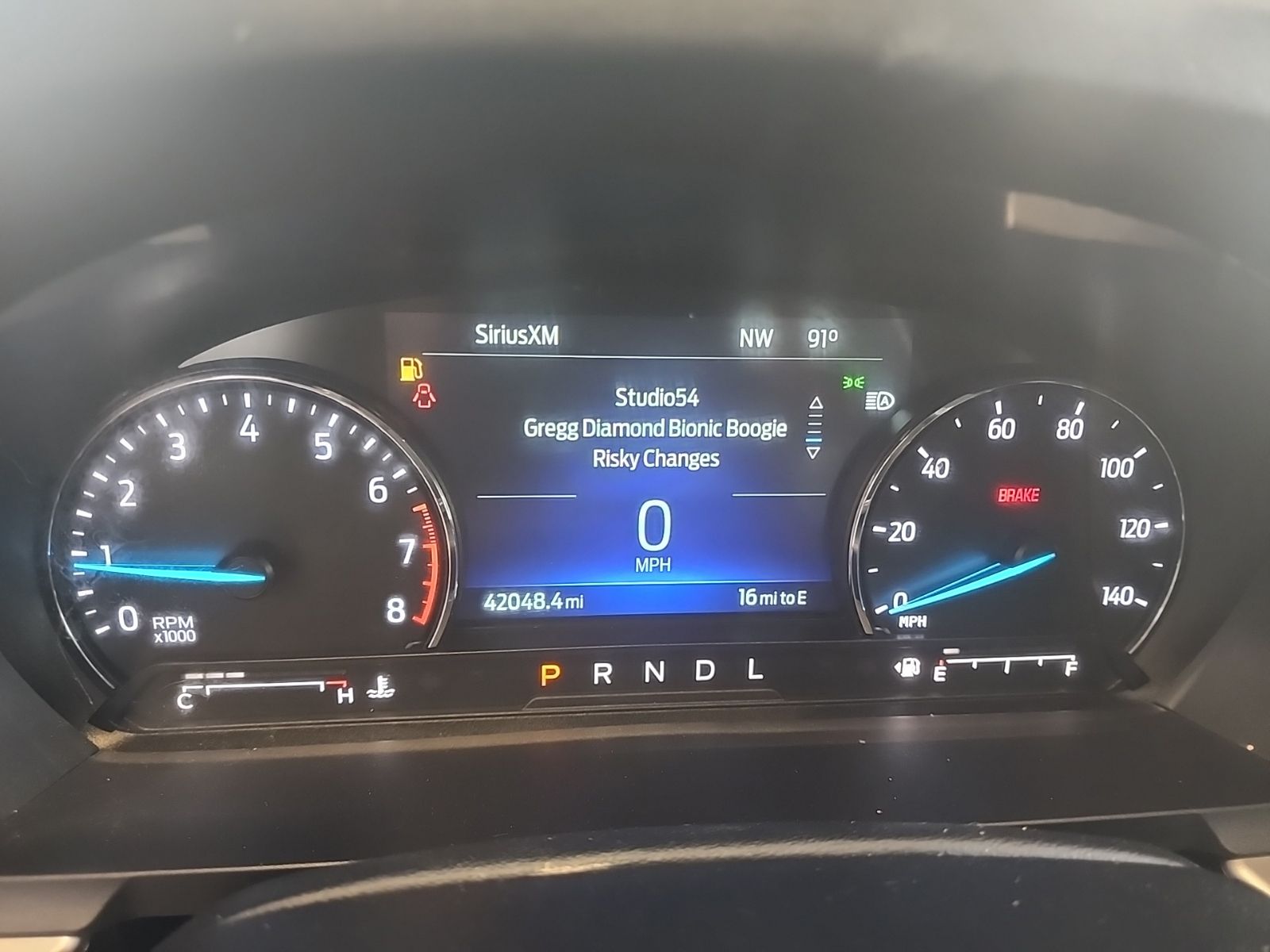 Certified Used 2022 Oxford White Ford XLT image 5