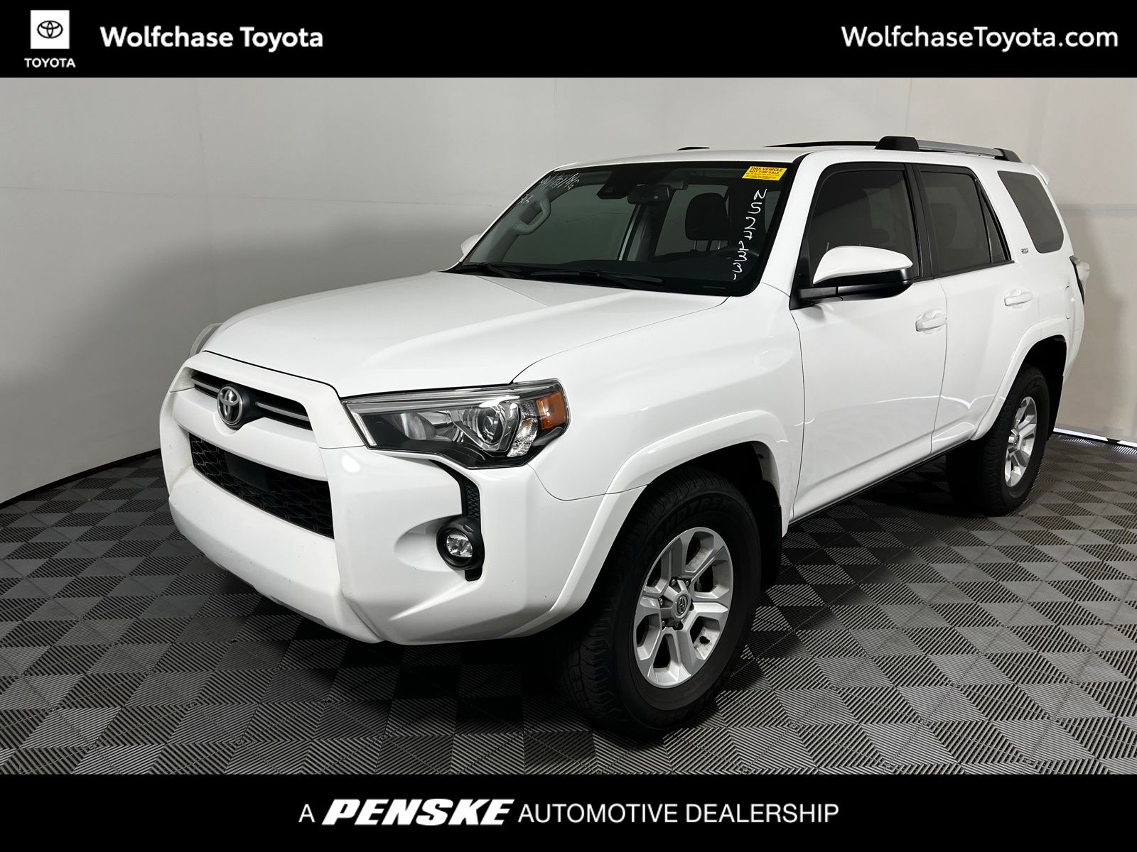 Thumbnail: 2022 Toyota 4Runner - 1
