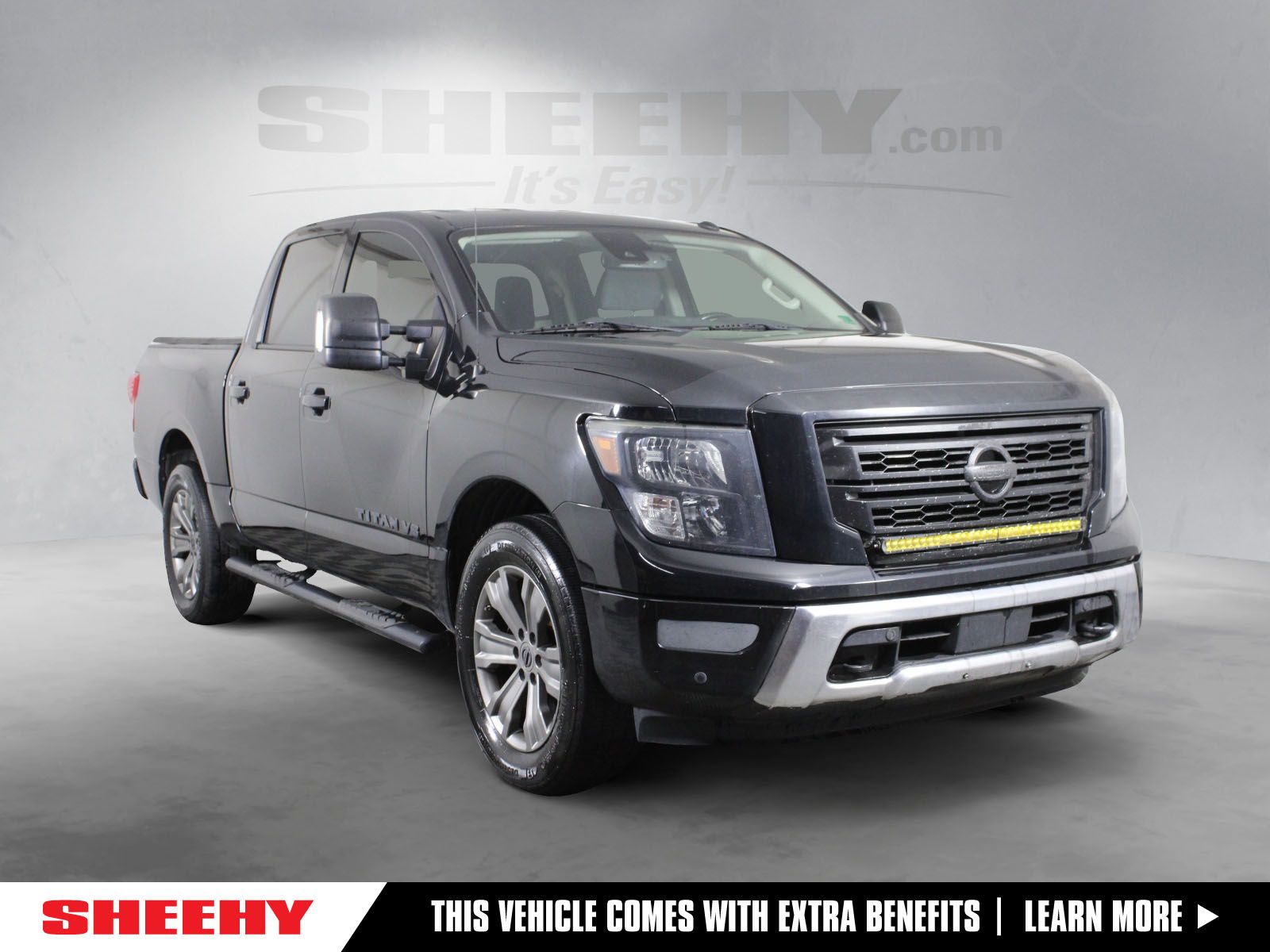 2020 Nissan Titan SV Crew Cab 4WD