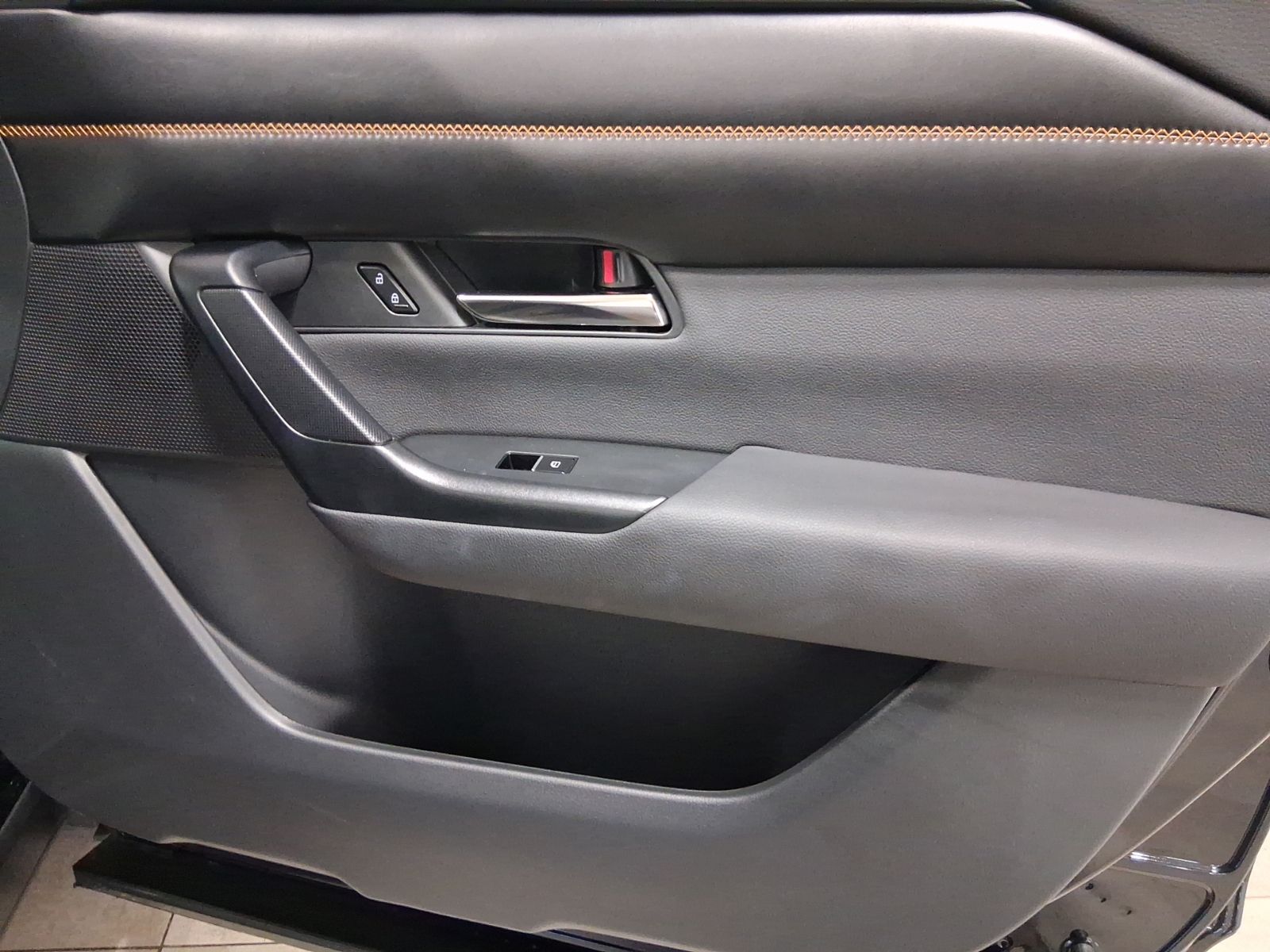 Used Car 2025 Mazda Cx-50 Hybrid  Premium Plus For Sale Under $35,000 In Austin, Texas