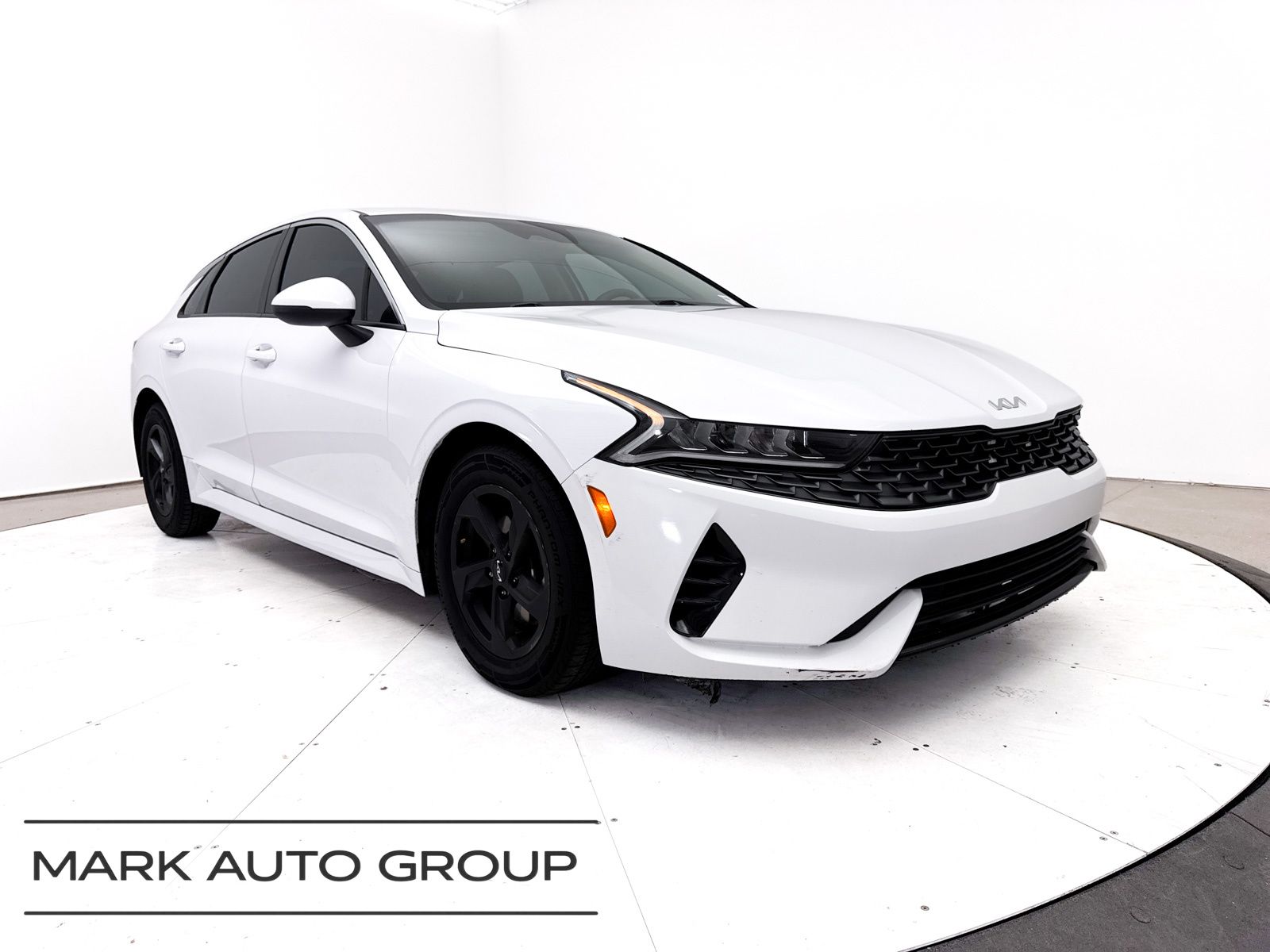 2022 Kia K5 LX