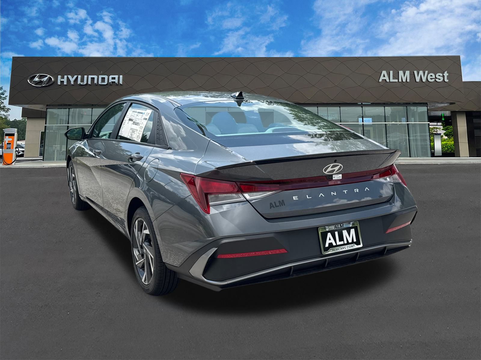 Certified Used 2025 Gray Hyundai SEL Sport image 7