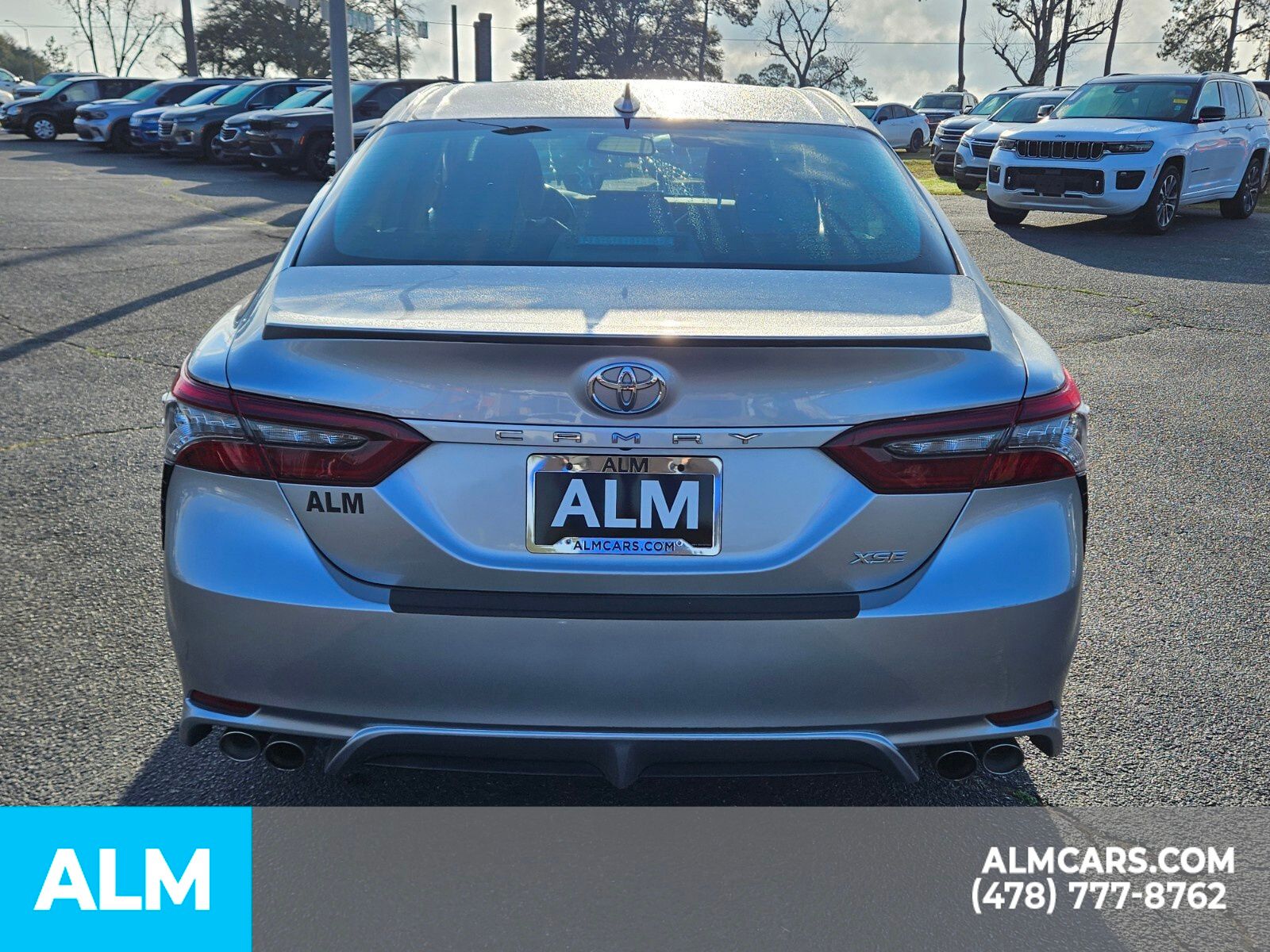 2023 Toyota Camry XSE photo 9