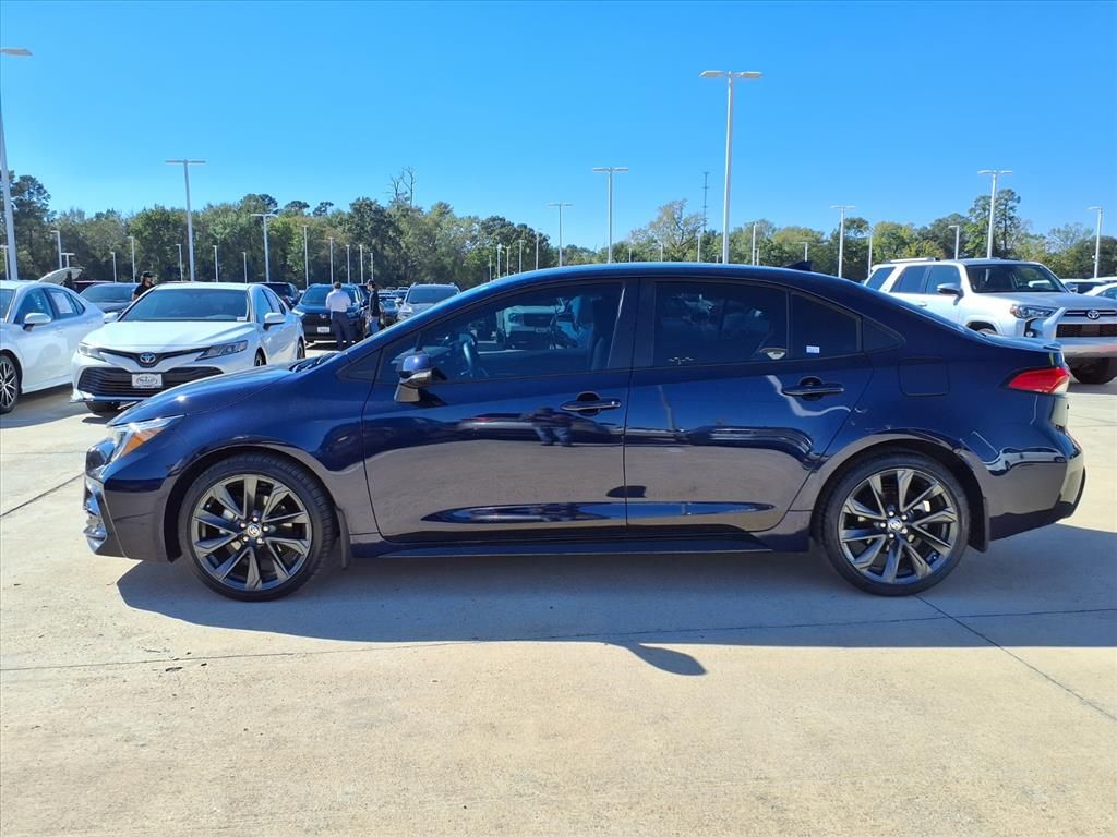 2025 Toyota Corolla SE Blue at Toyota of Victoria