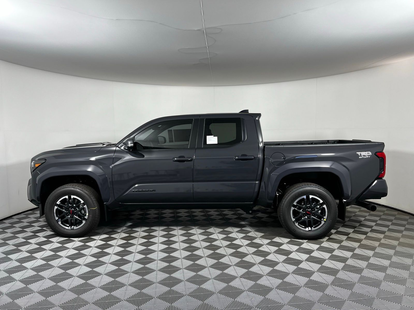 Thumbnail: 2025 Toyota Tacoma - 8