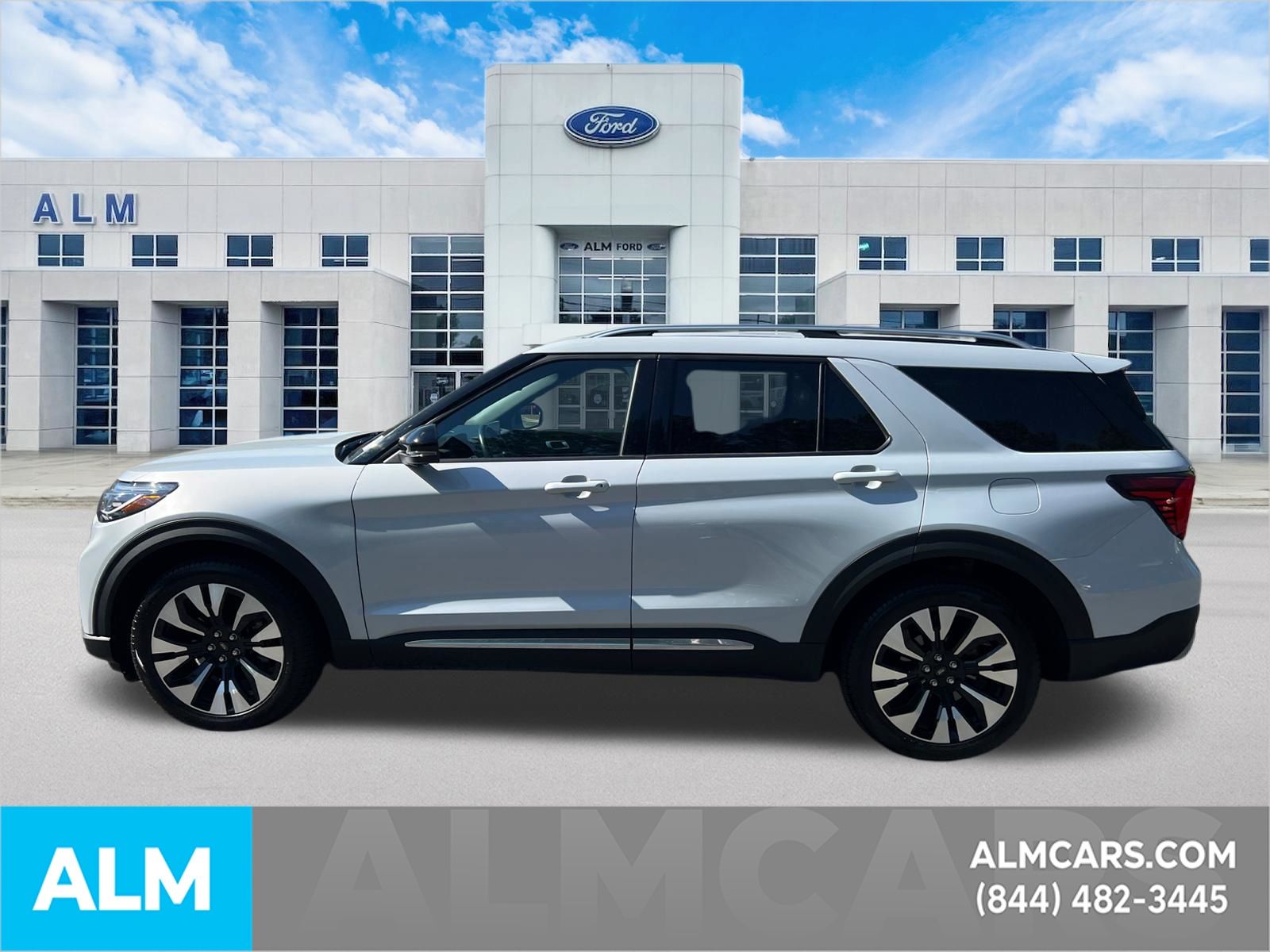 Used 2025 White Ford Platinum image 9