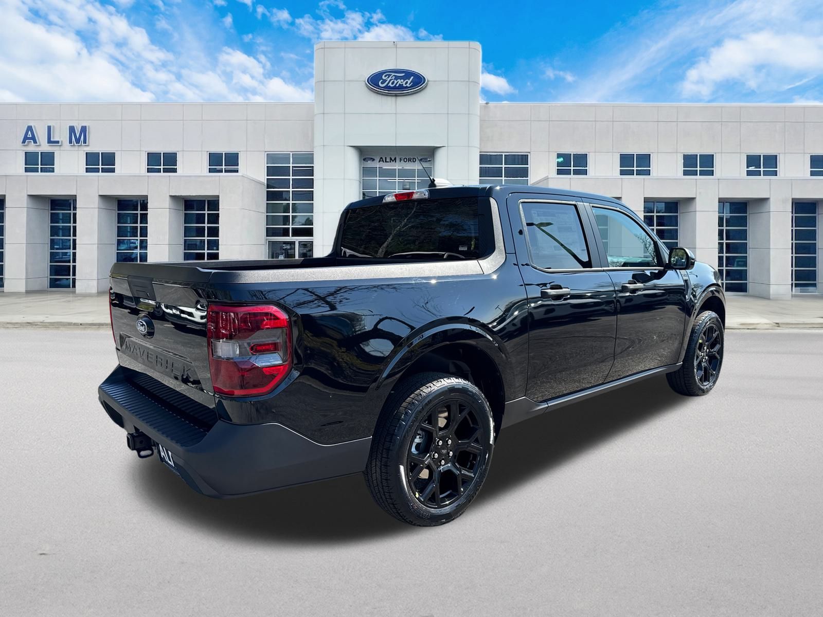 New 2026 Shadow Black Ford XLT image 6