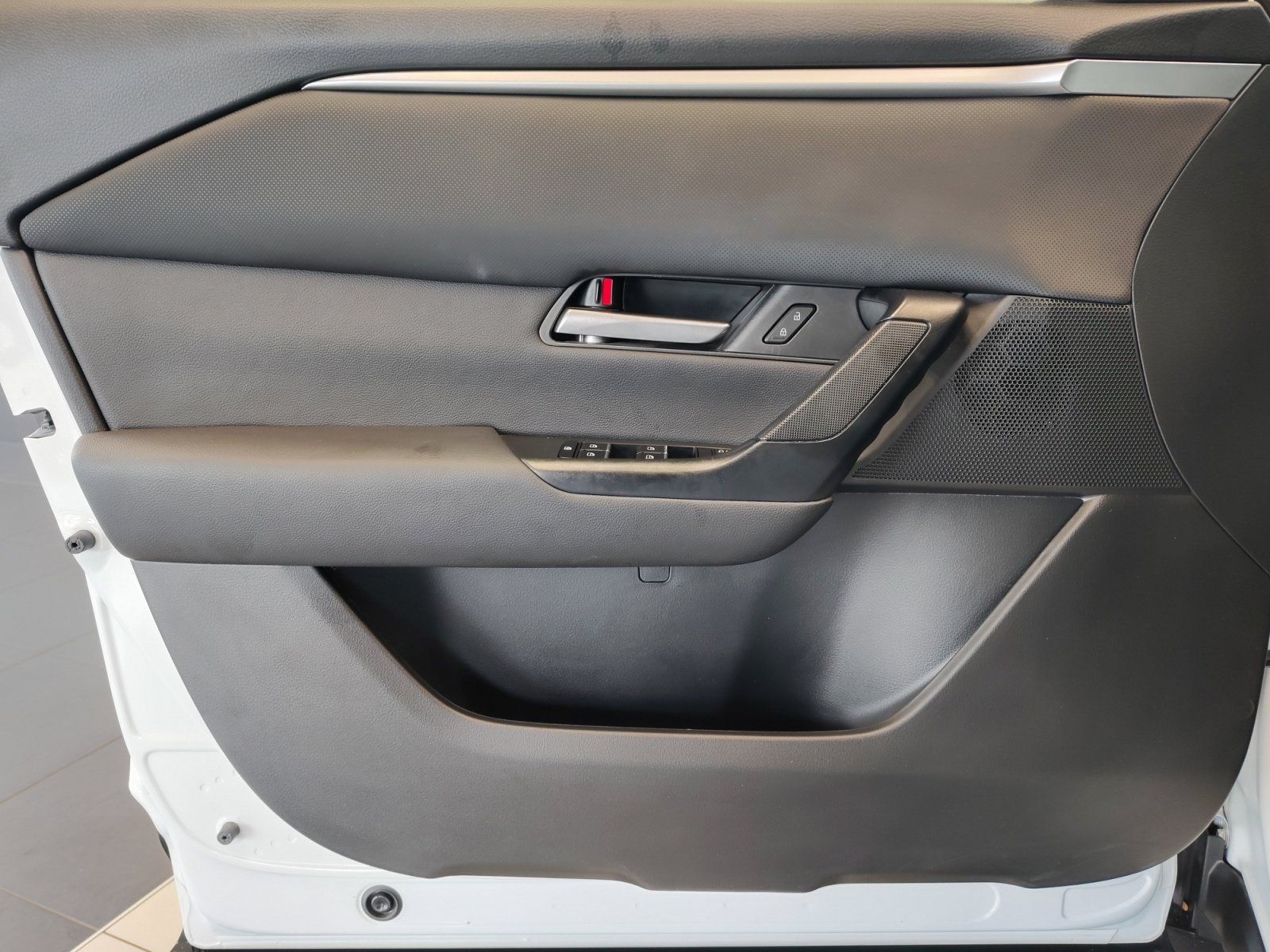Used Car 2024 Mazda Cx-50  2.5 S Select Package For Sale Under $30,000 In San Antonio, Texas