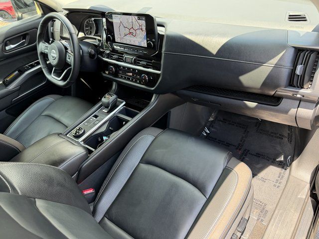 Used 2023 Black Nissan SL image 13