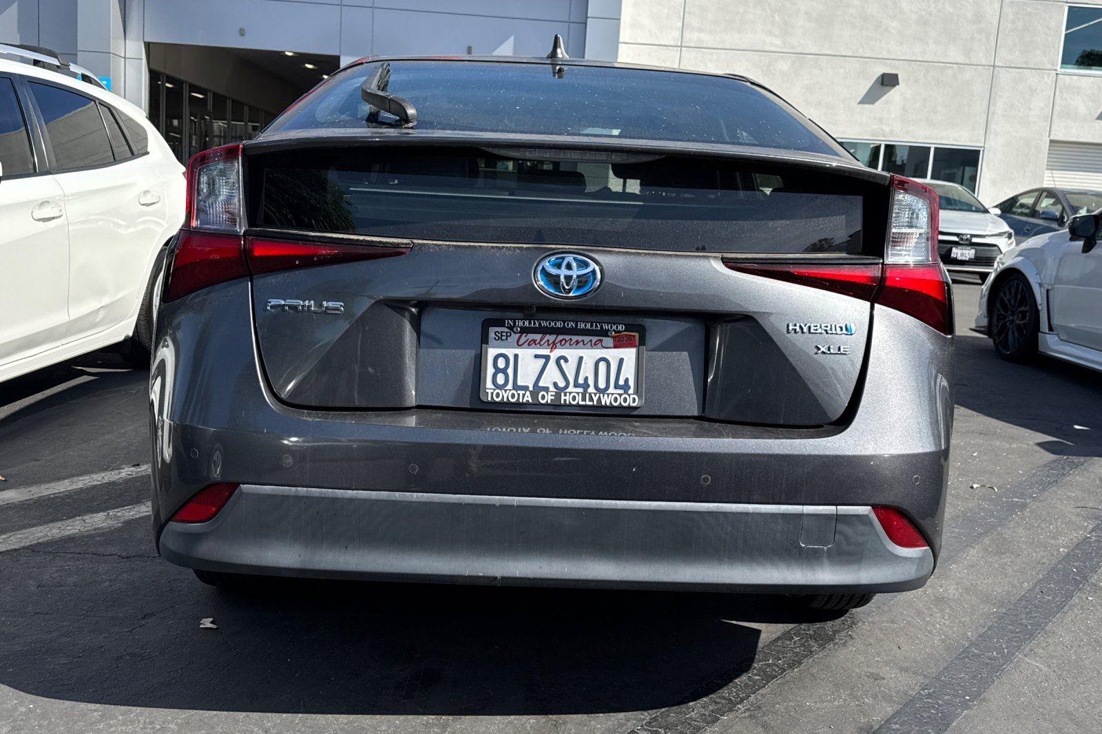 View vehicle photo 6