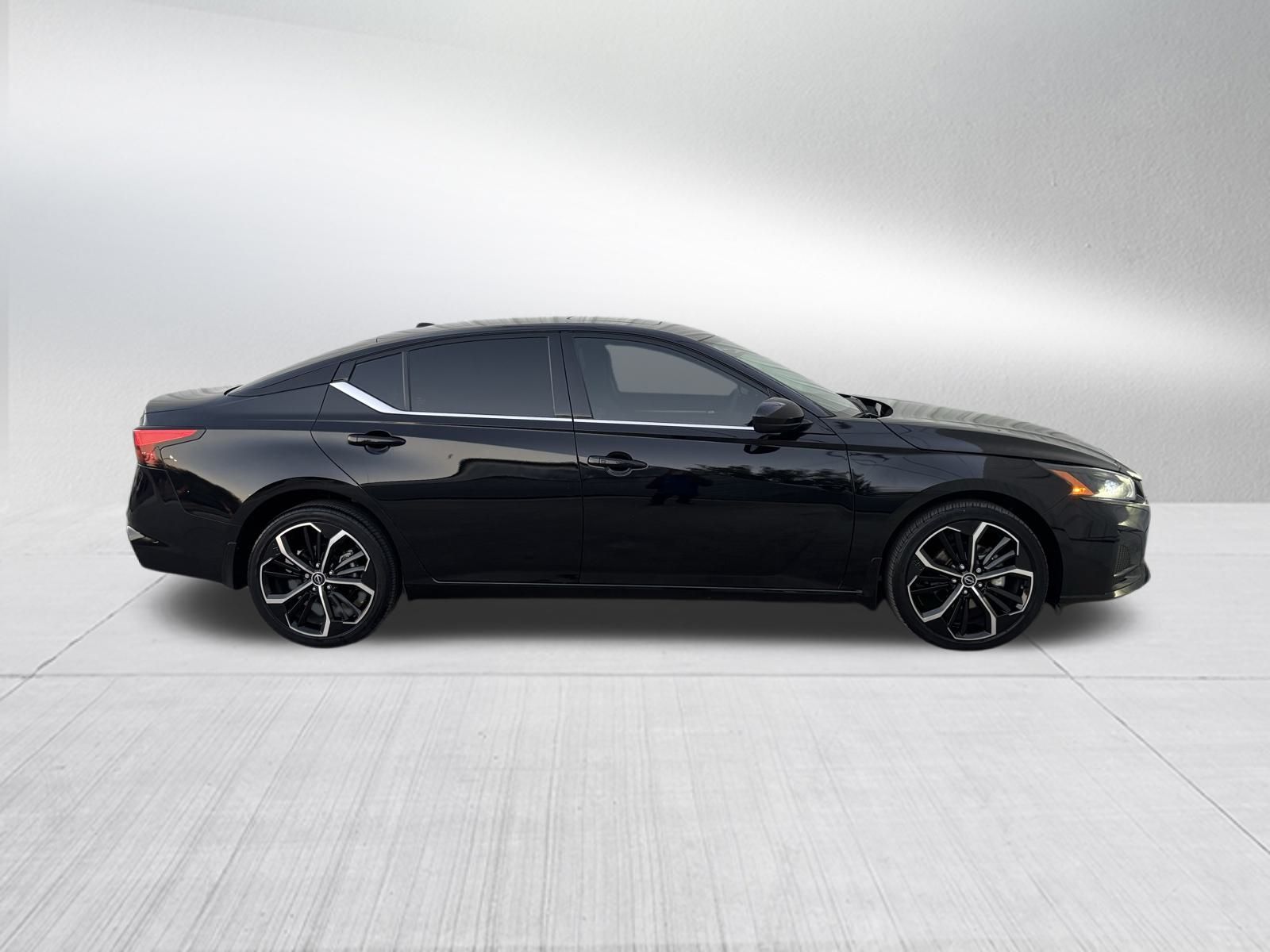 Used Car 2023 Nissan Altima  2.5 Sr For Sale Under $25,000 In Austin, Texas