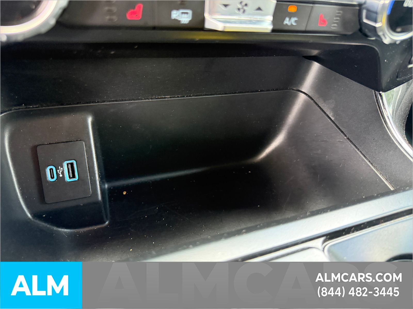 Used 2023 White Ford XLT image 23