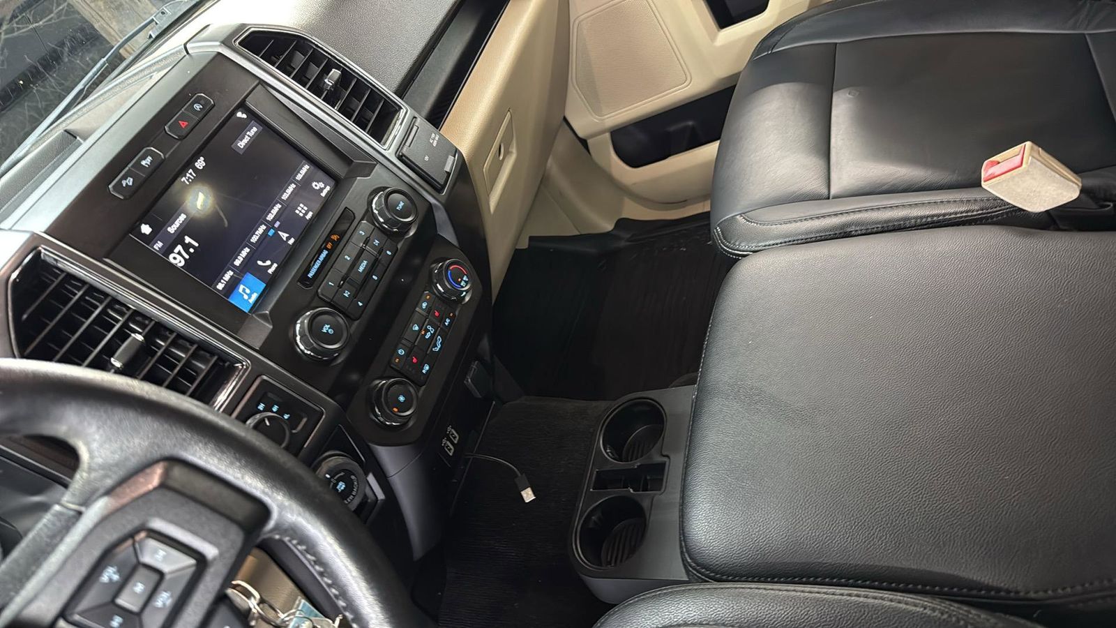 Used Car 2019 Ford F-150  Xlt For Sale Under $30,000 In Austin, Texas