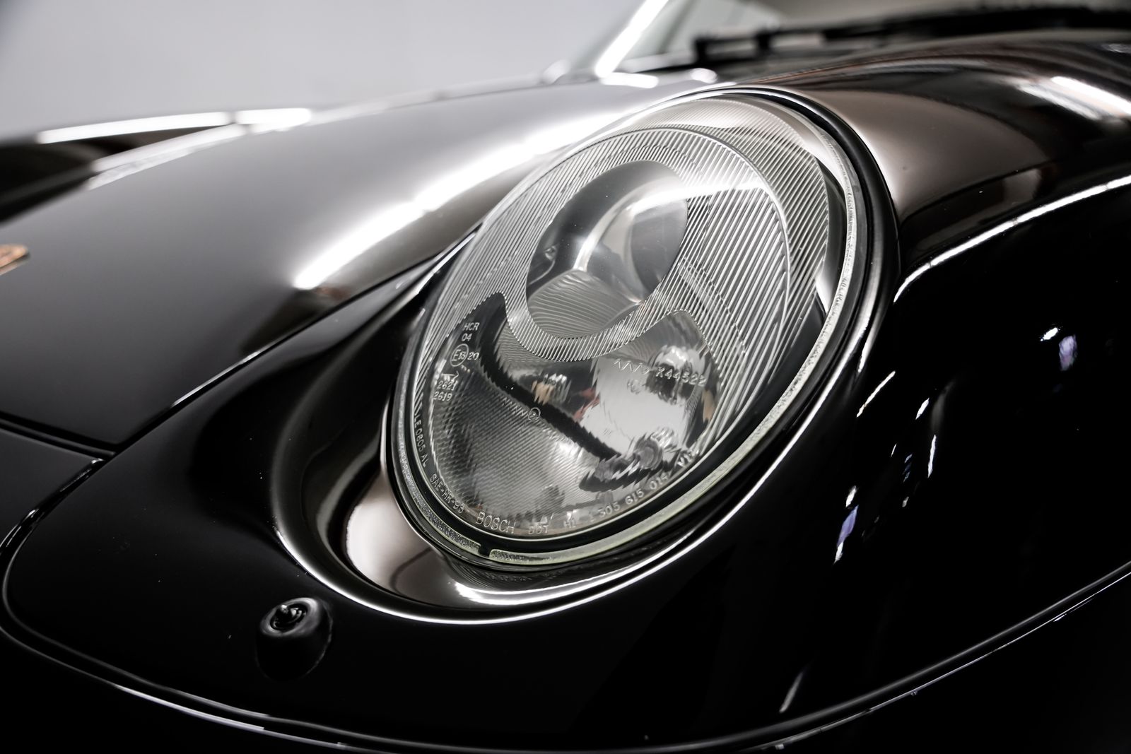 1995 Porsche 911 Carrera — photo 32