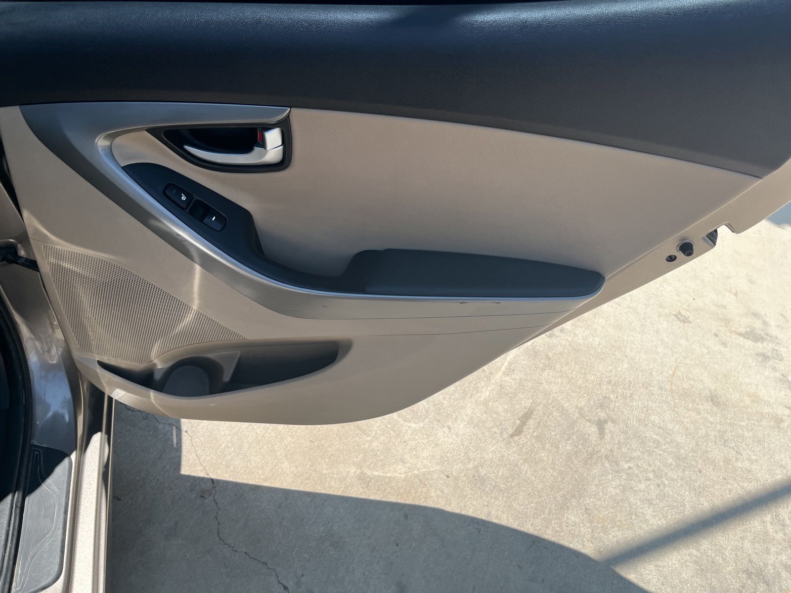 Used Car 2015 Hyundai Elantra  Limited For Sale Under $10,000 In Austin, Texas
