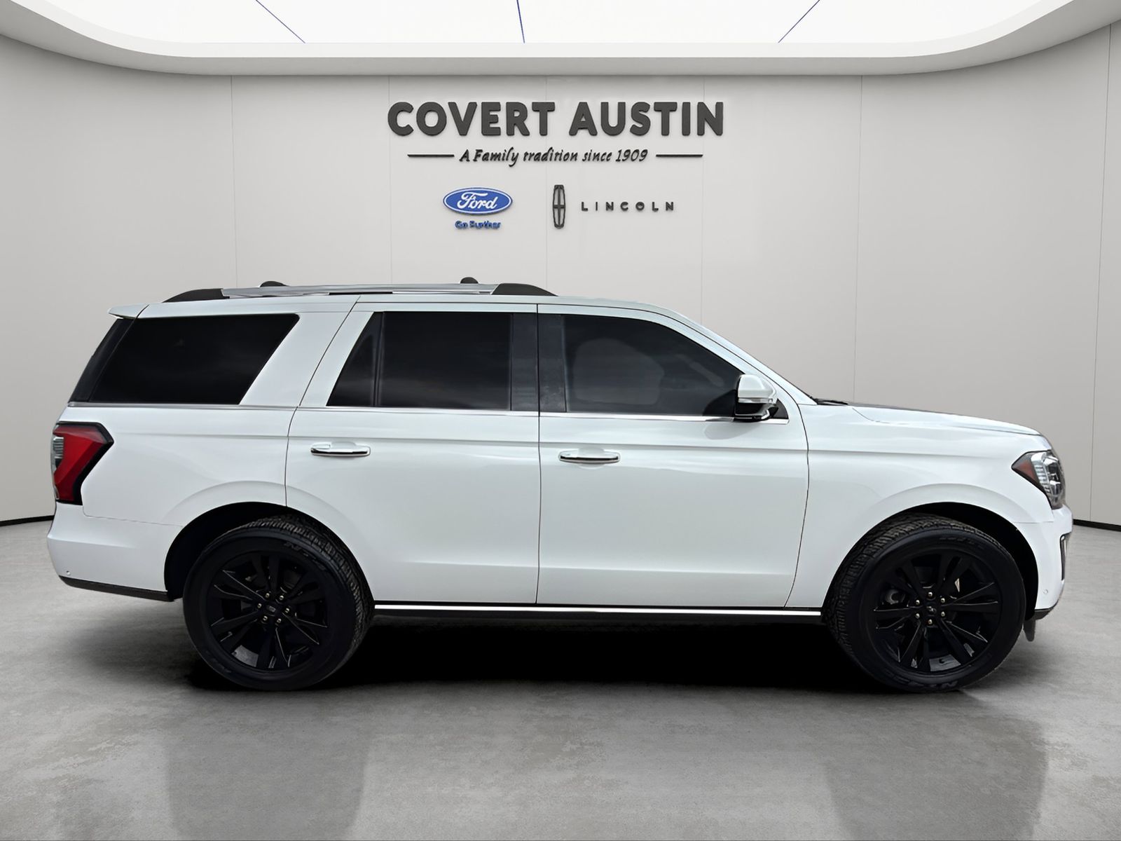 Used Car 2021 Ford Expedition  Limited For Sale Under $40,000 In Austin, Texas