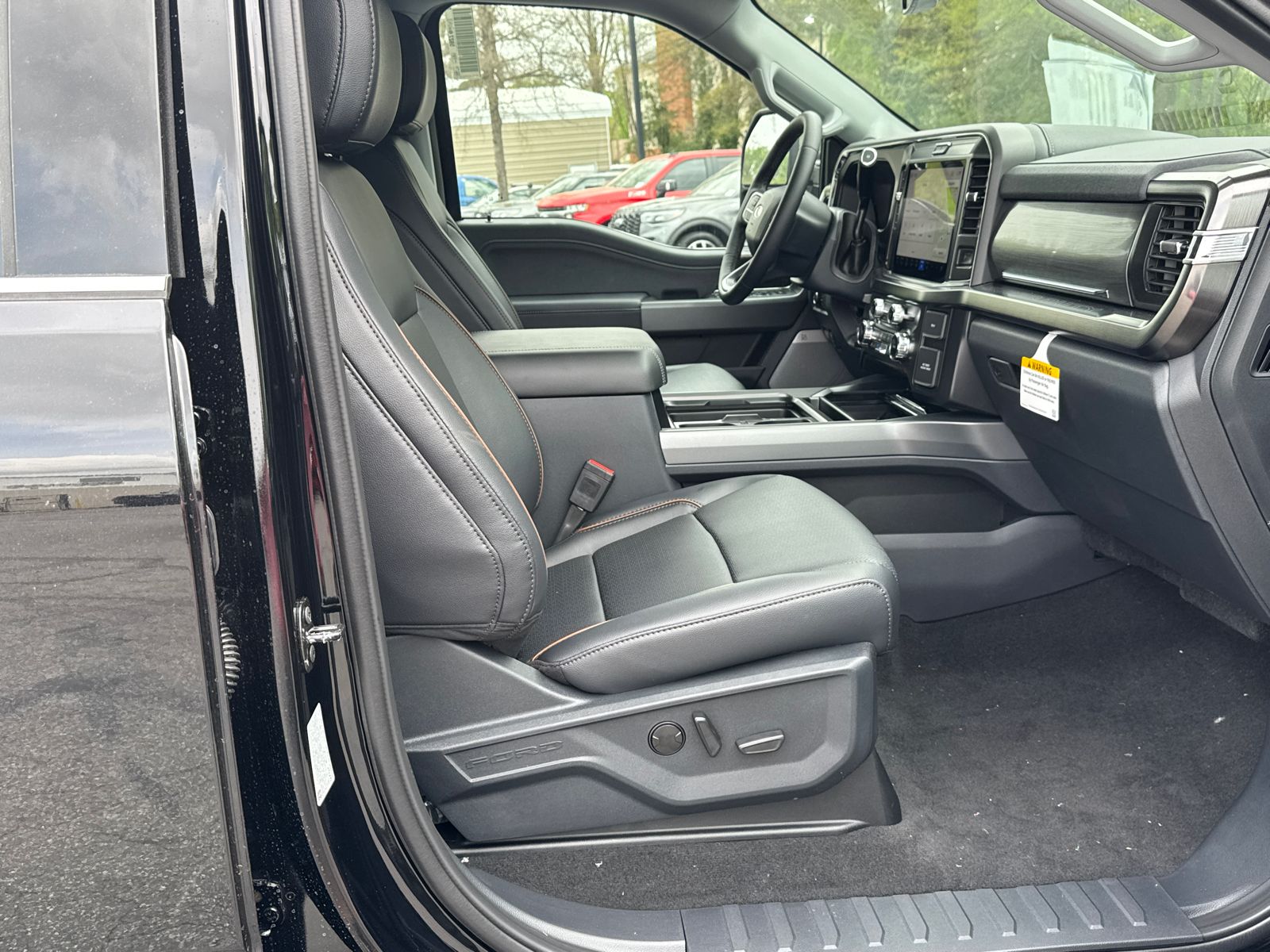 New 2026 Agate Black Metallic Ford F-250® Lariat® image 16