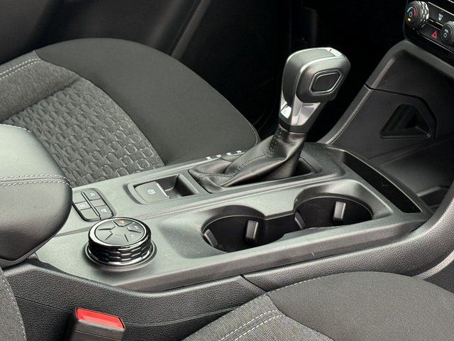 New 2026 Avalanche Ford XLT image 7