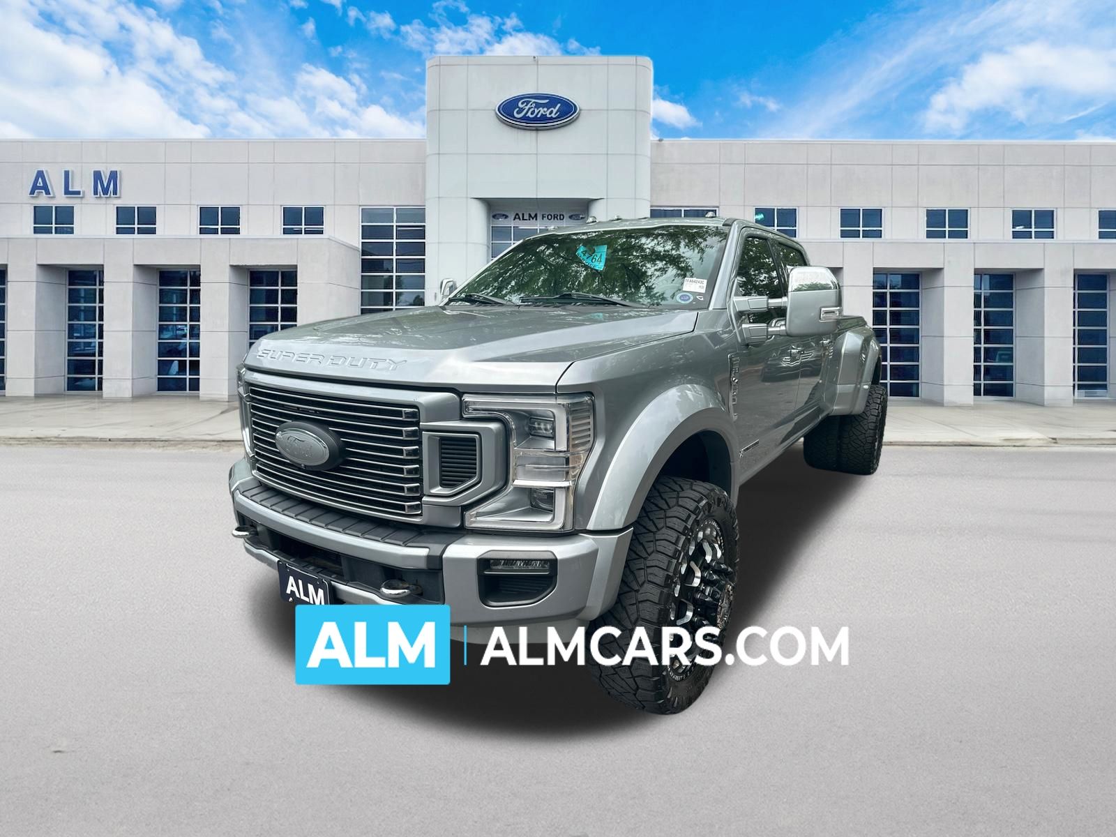 2022 Ford F-450SD Platinum