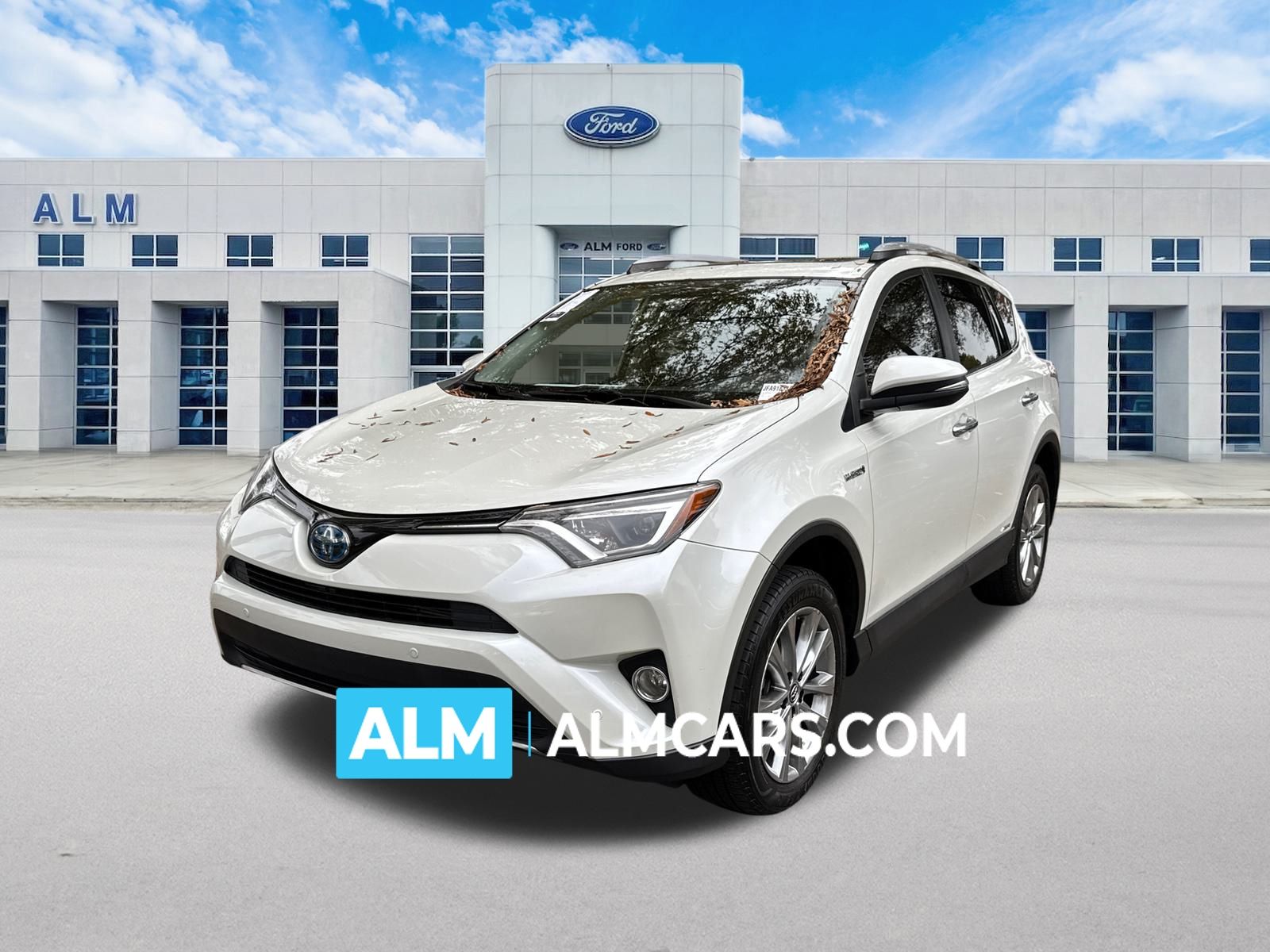 2017 Toyota RAV4 Limited's photo