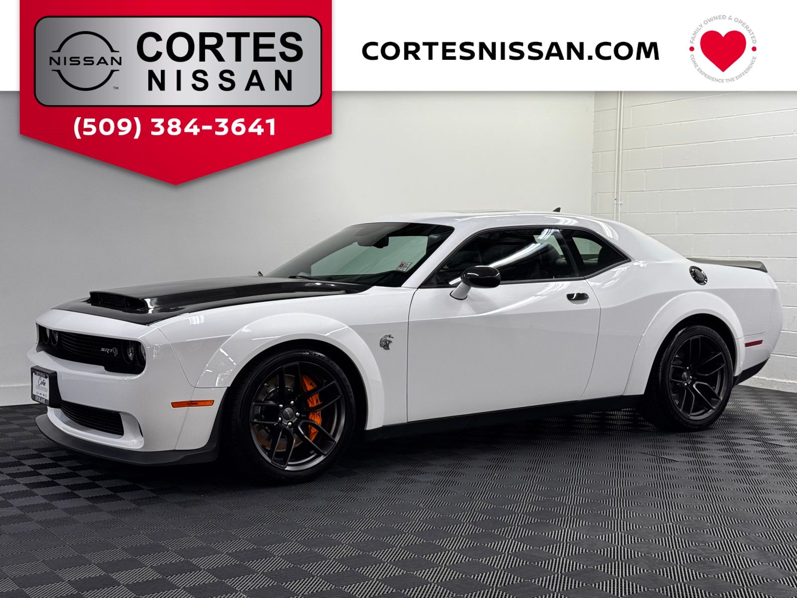 White Knuckle Clearcoat 2023 Dodge Challenger Coupe Rear-Wheel Drive 8-Speed Automatic