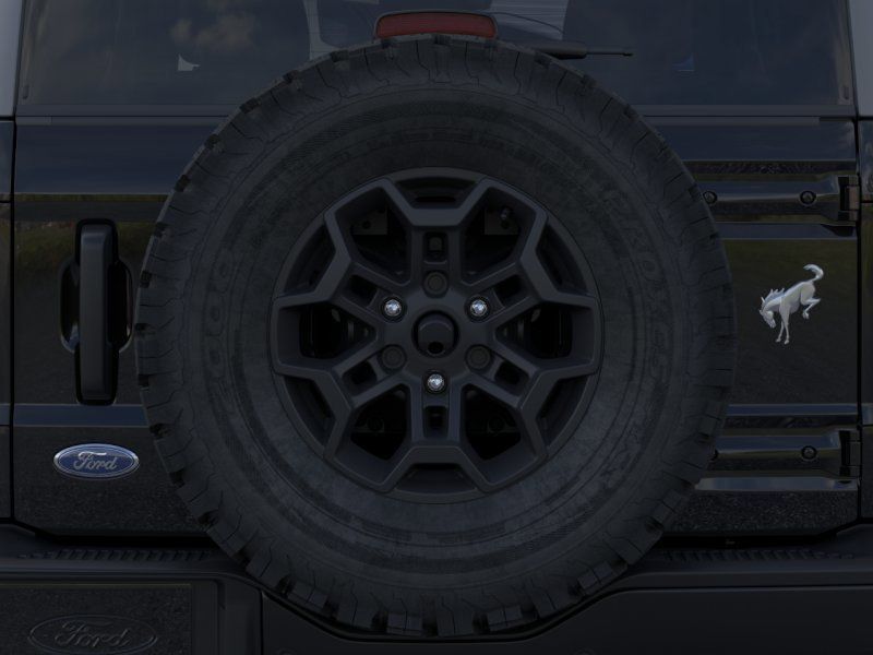 New 2026 Shadow Black Ford Badlands image 24