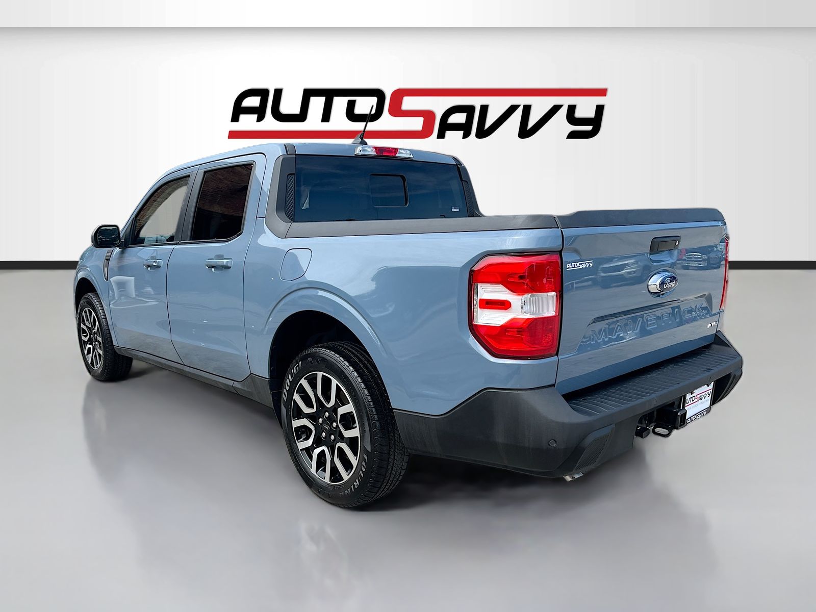 Used 2024 Gray Ford Lariat image 5