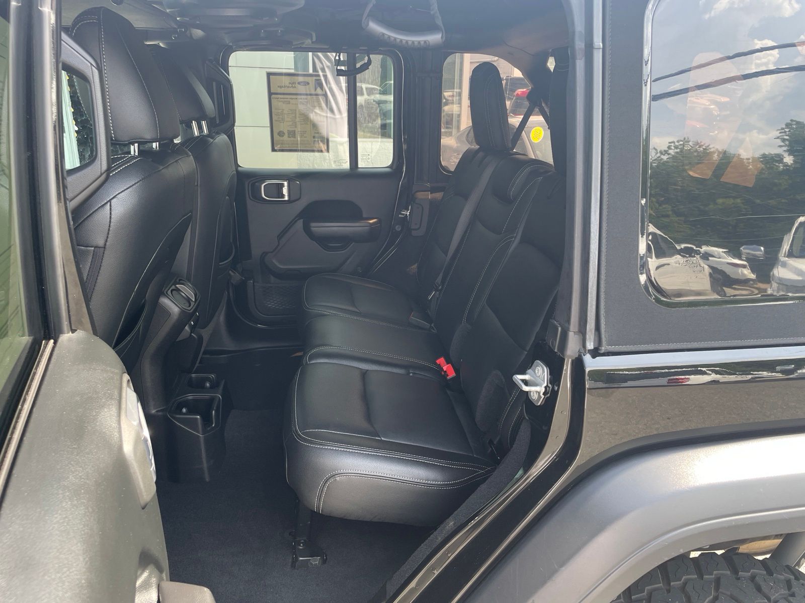 Used 2019 Black Clearcoat Jeep Unlimited Sport S image 13