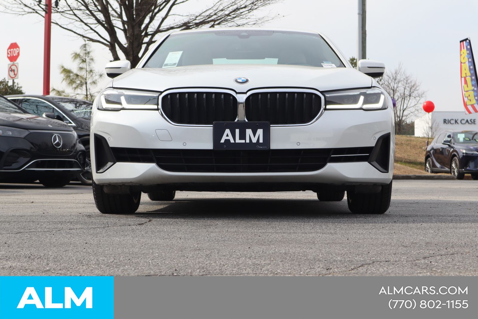 Used 2023 White BMW 540i xDrive image 3