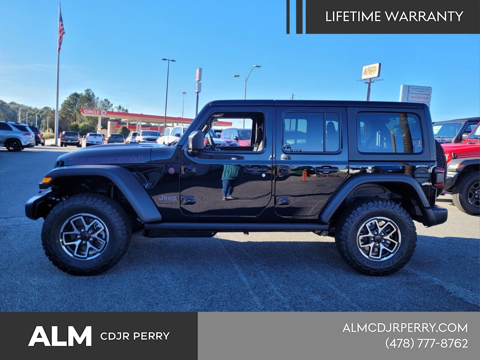 New 2026 Black Clear-Coat Exterior Paint Jeep Rubicon image 3