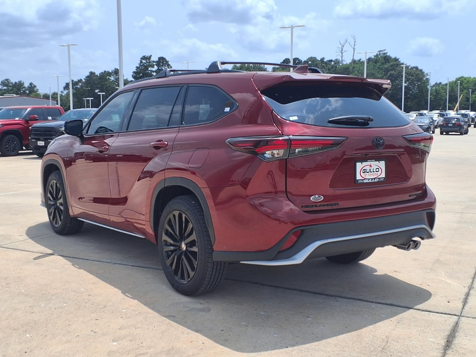 2026 Toyota Highlander XSE Red at Don McGill Toyota